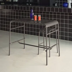 4-seater metal garden bar table