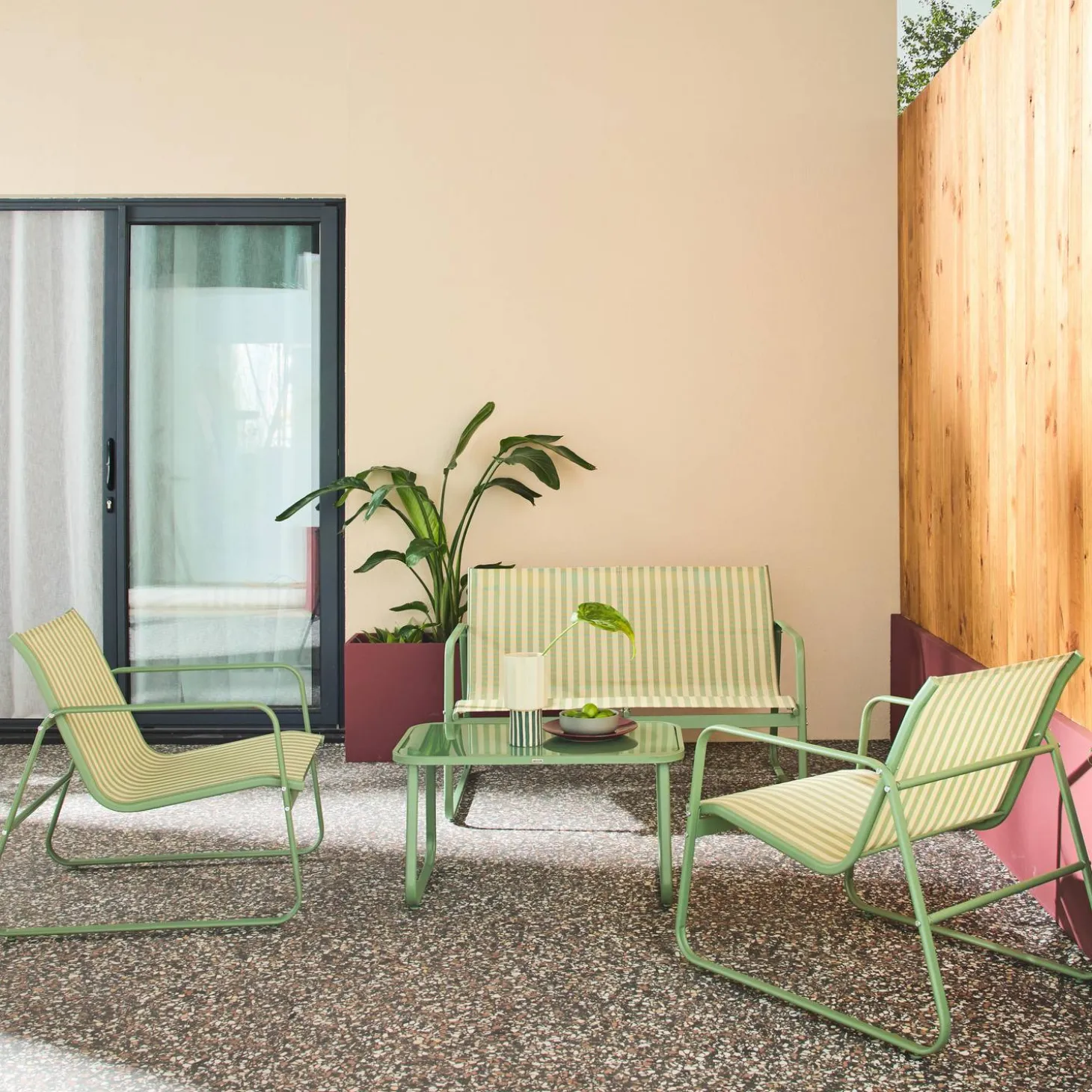 4-seater metal garden furniture set