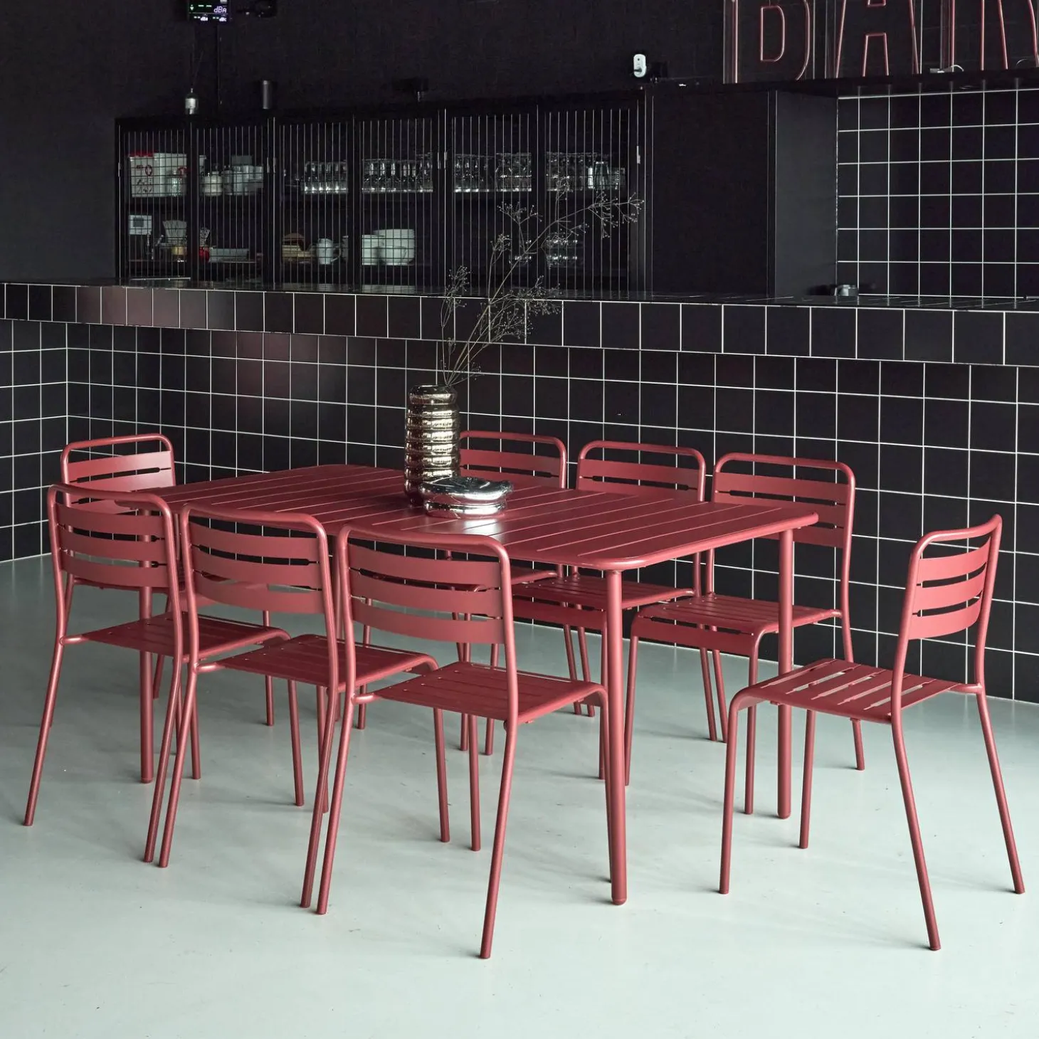 8-seater metal garden table with 8 chairs