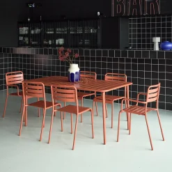 6-seater metal garden table with 2 armchairs and 4 chairs