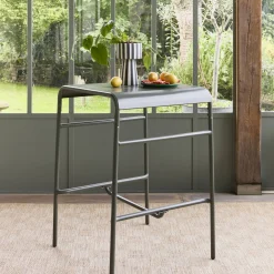 2-seater metal high garden table