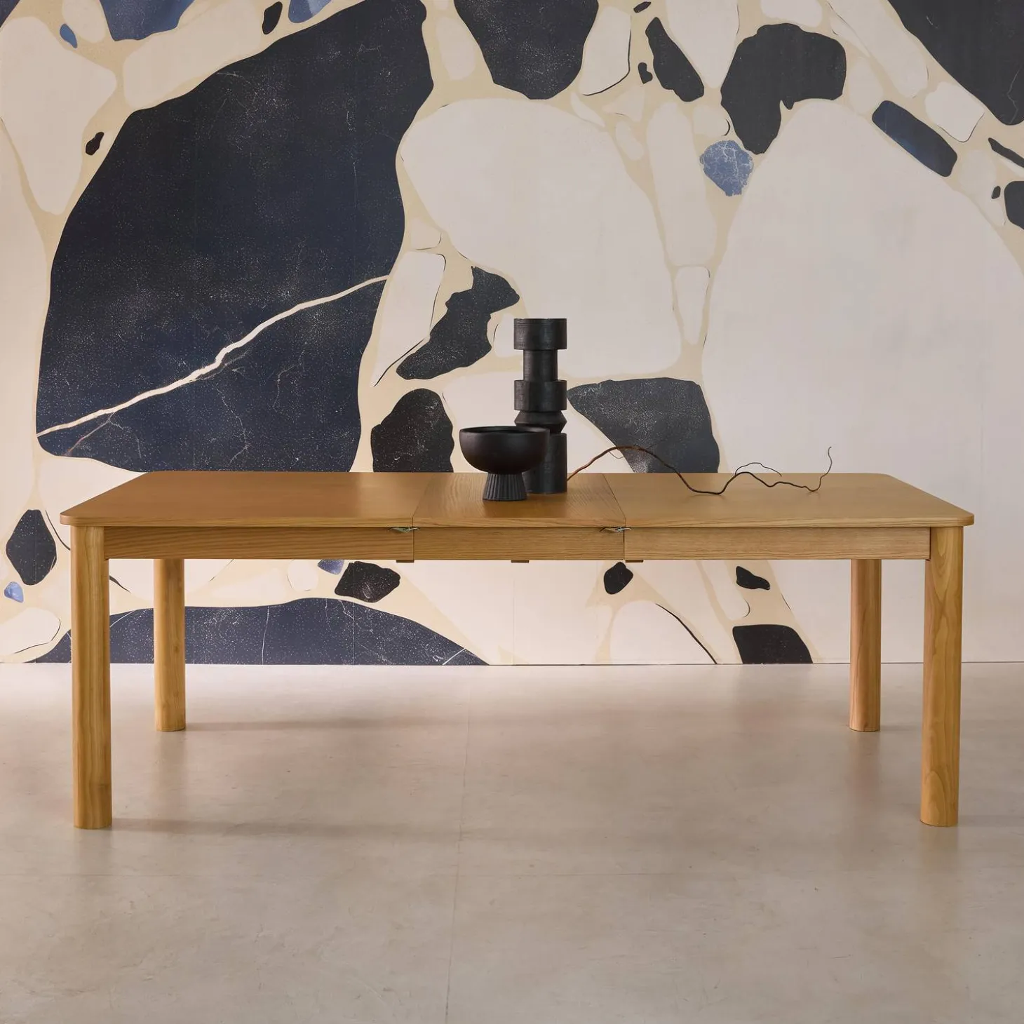 6-10 seater rectangular extendable dining table, rubberwood and oak veneer