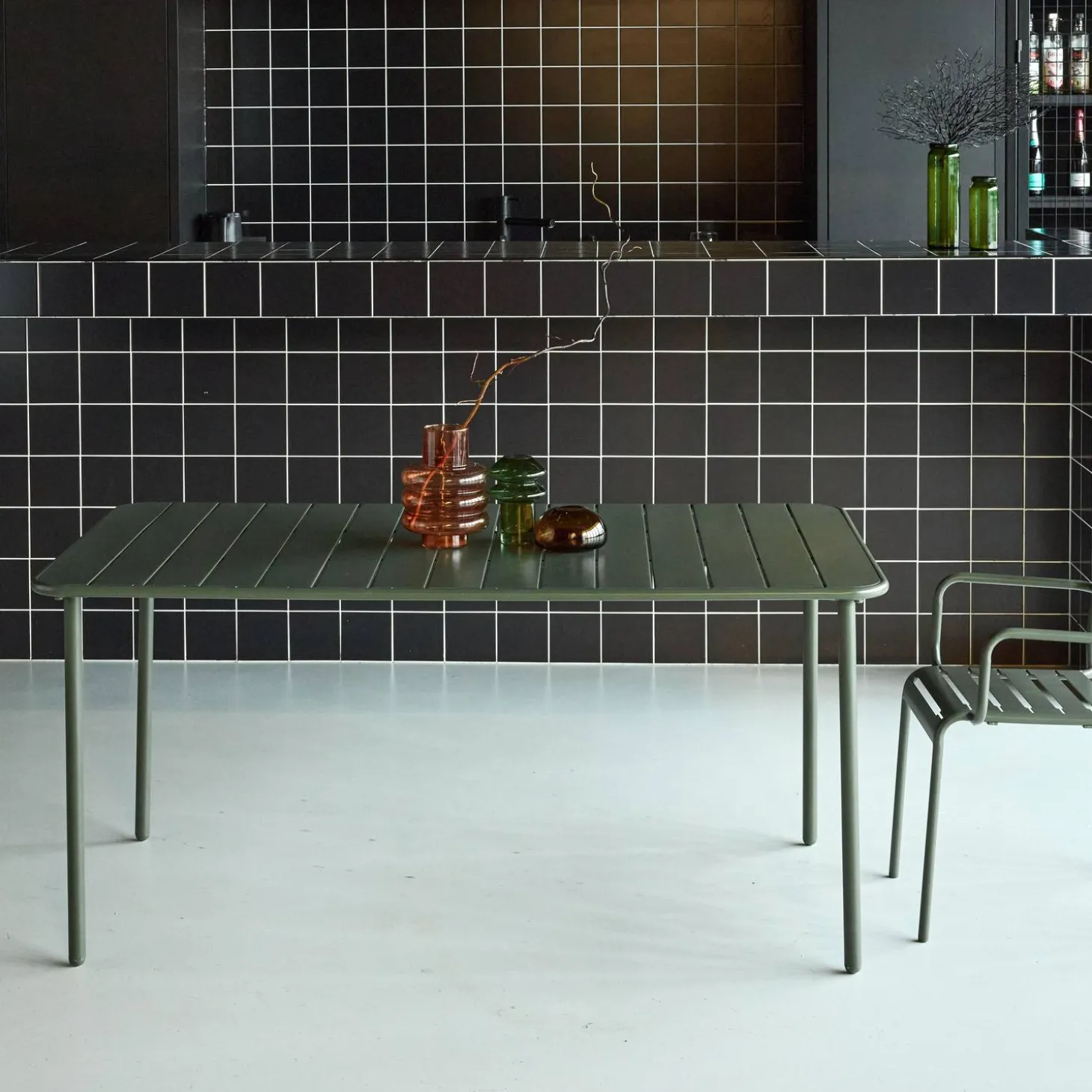 6-8 seater rectangular steel garden table