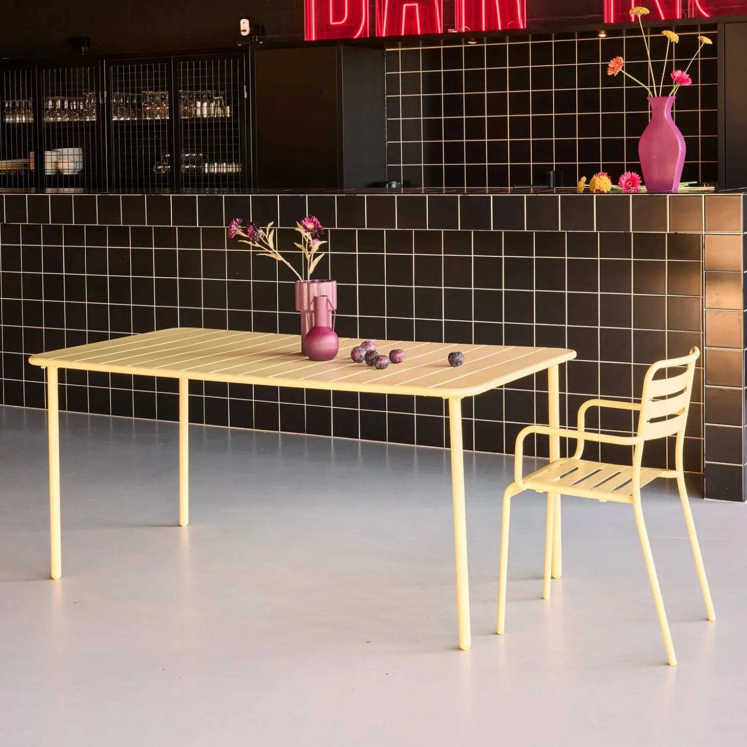 6-8 seater rectangular steel garden table