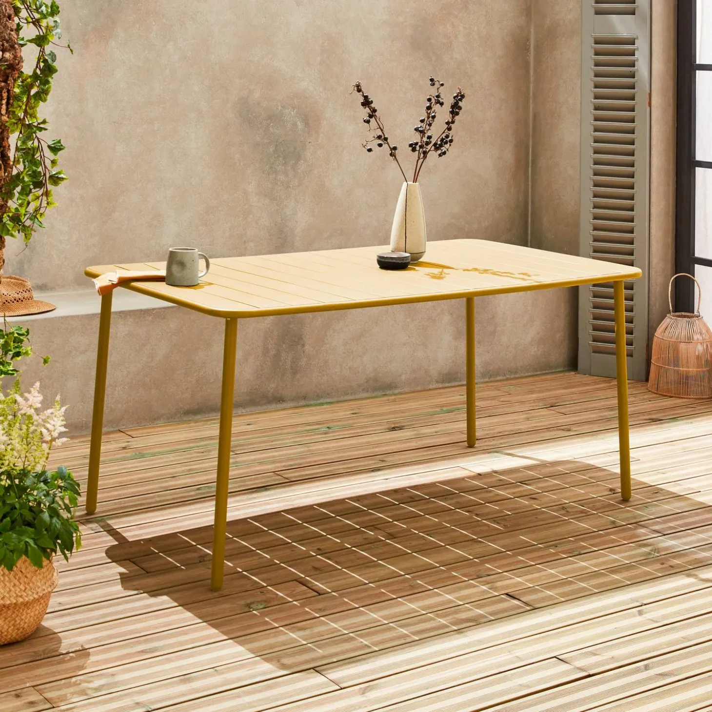6-8 seater rectangular steel garden table