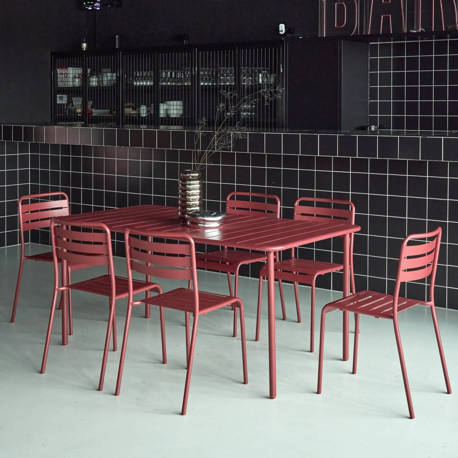 6-8 seater rectangular steel garden table set with 6 chairs