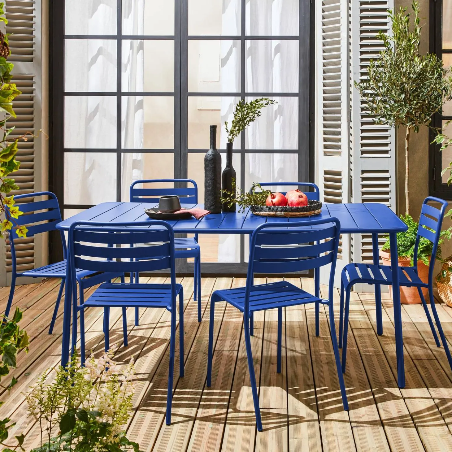 6-8 seater rectangular steel garden table set with 6 chairs