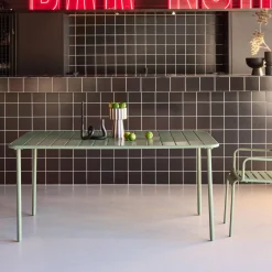 6-8 seater rectangular steel garden table