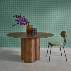 4-seater round dining table, rubberwood and oak veneer