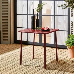 2-seater square steel garden table