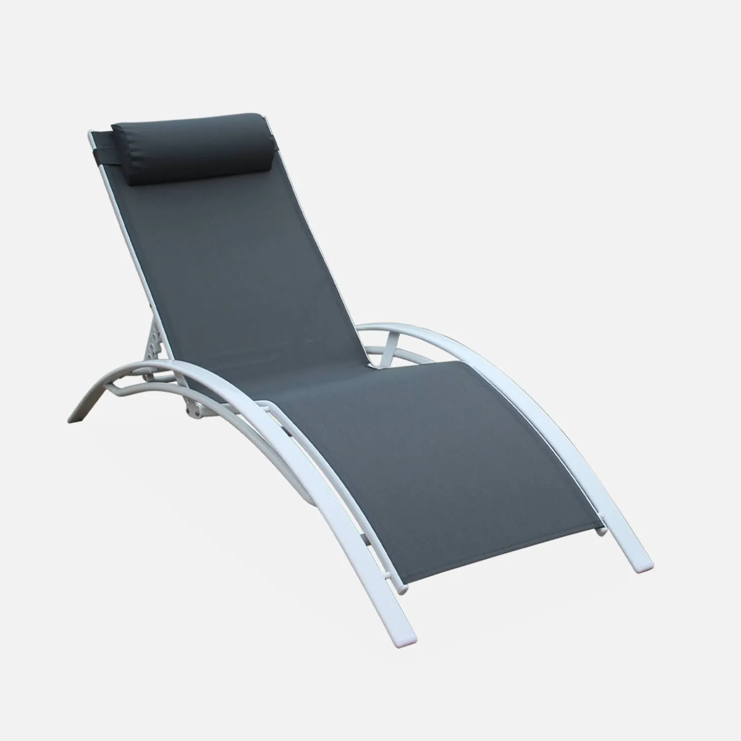 Set of 2 aluminium and textilene sun loungers, 4 reclining positions