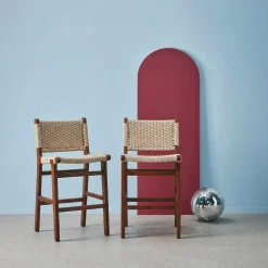 Set of 2 bar stools made of rubberwood with rope seating