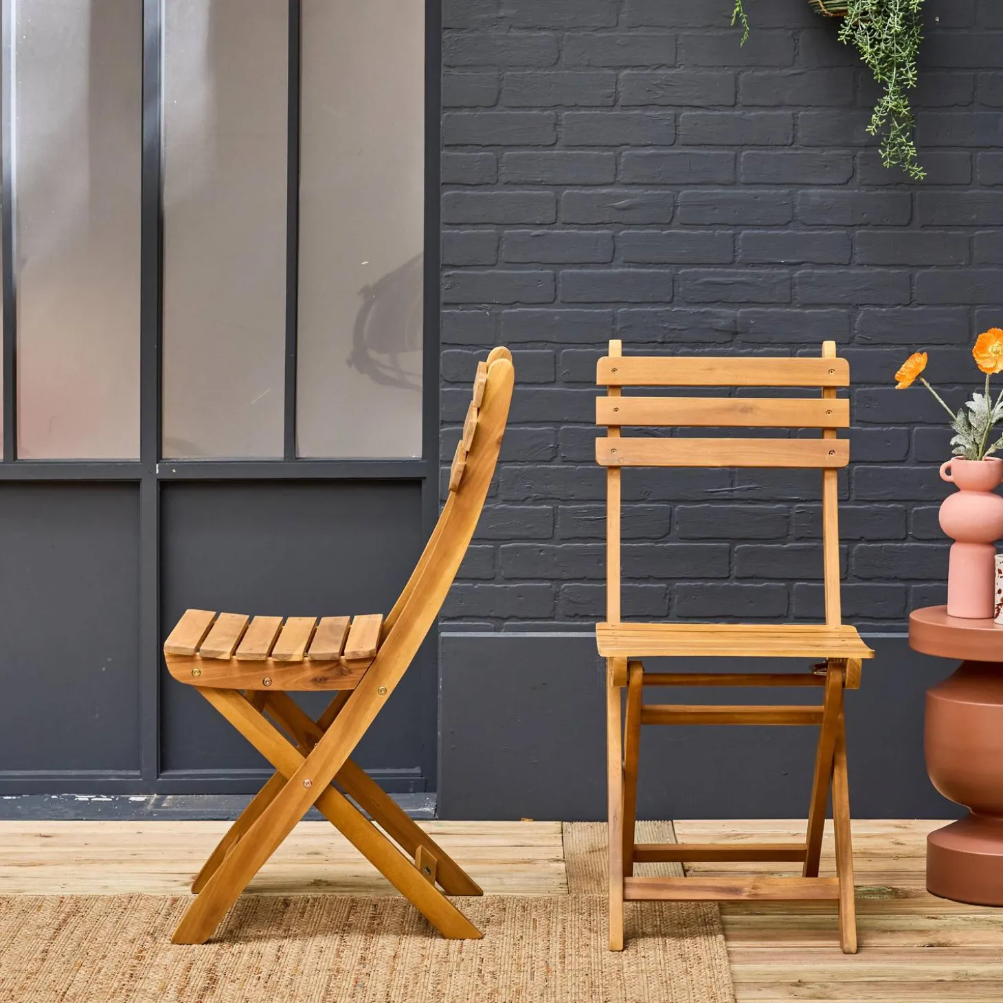 Set of 2 folding acacia garden chairs