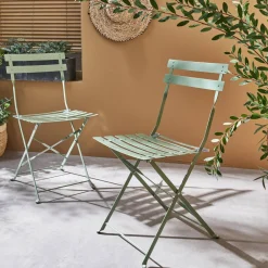 Set of 2 folding garden chairs