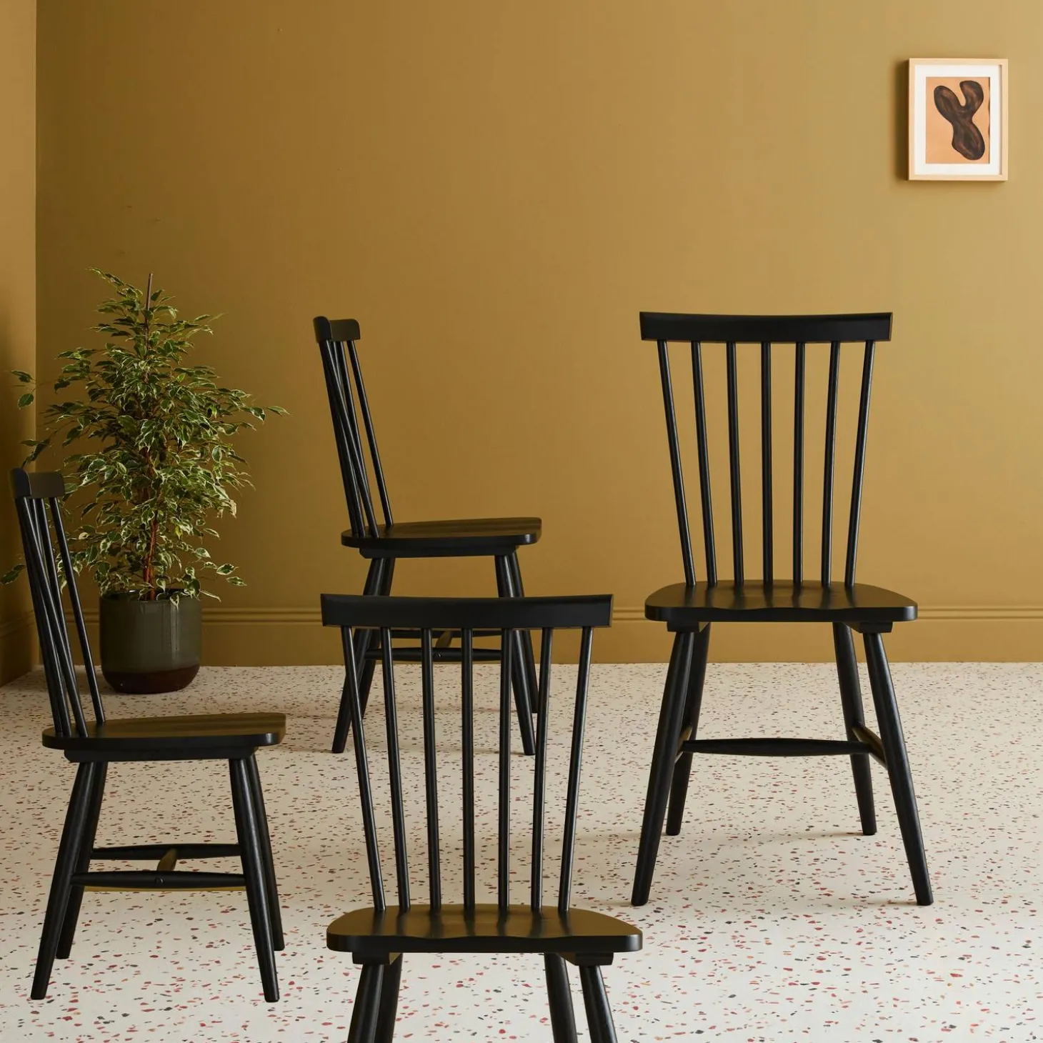 Set of 4 hevea wooden chairs