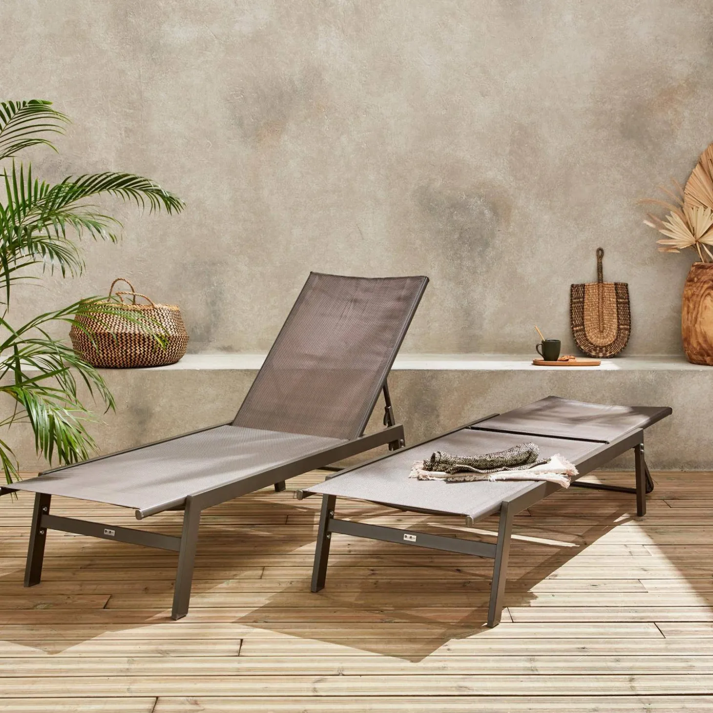 Set of 2 multi-position deckchairs, textilene and steel