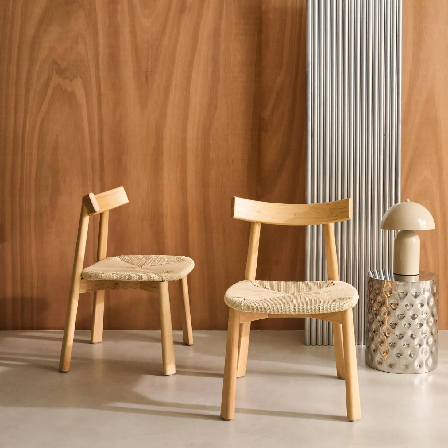 Set of 2 Scandinavian chairs in rubberwood with rope seat