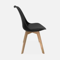 Set of 4 scandi-style dining chairs with wooden legs