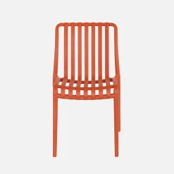 Set of 4 stackable plastic garden chairs