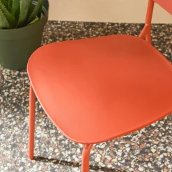 Set of 4 stackable steel and plastic garden chairs