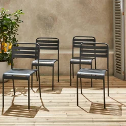 Set of 4 stackable steel garden chairs
