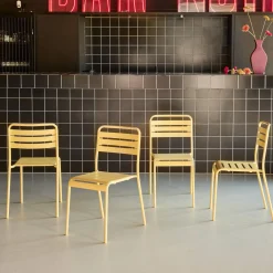 Set of 4 stackable steel garden chairs