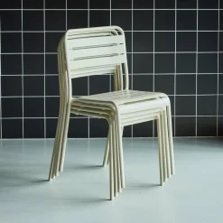 Set of 4 stackable steel garden chairs