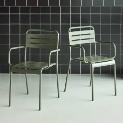 Set of 2 stackable steel garden armchairs