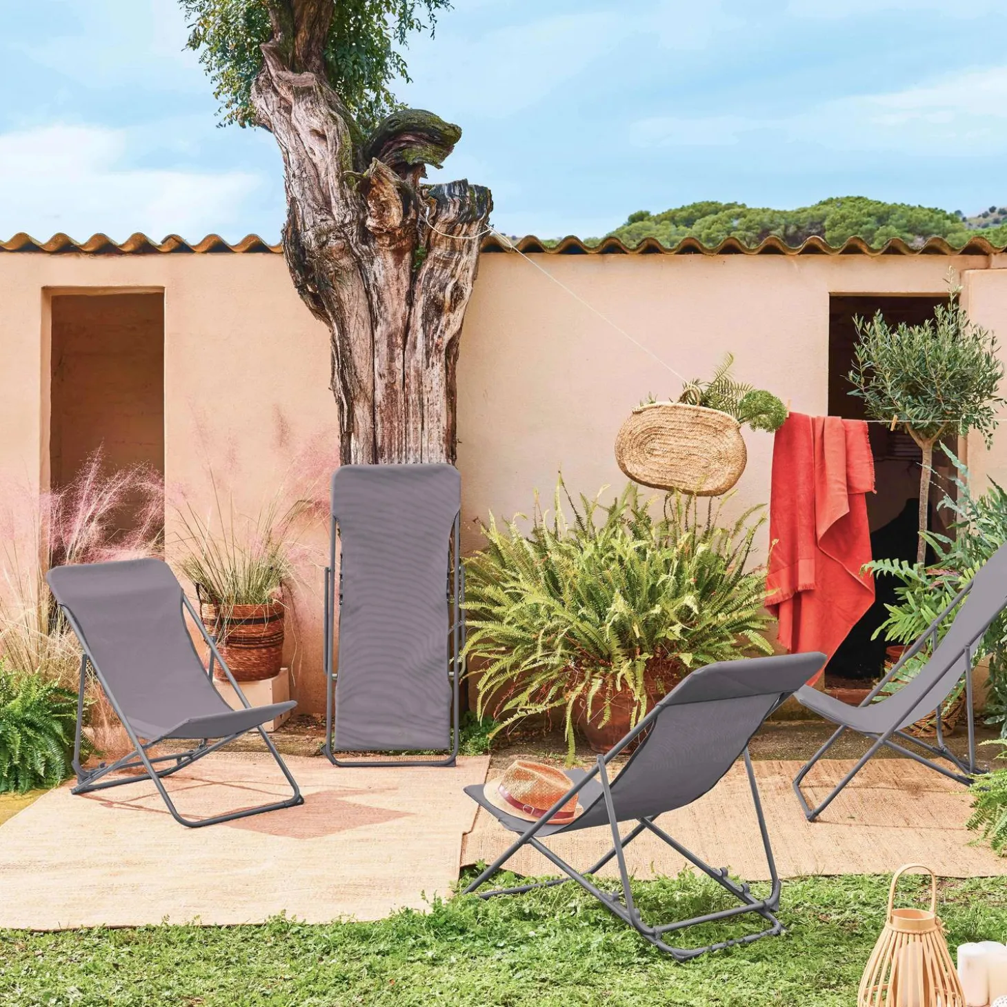 Set of 4 textilene folding sun loungers of steel