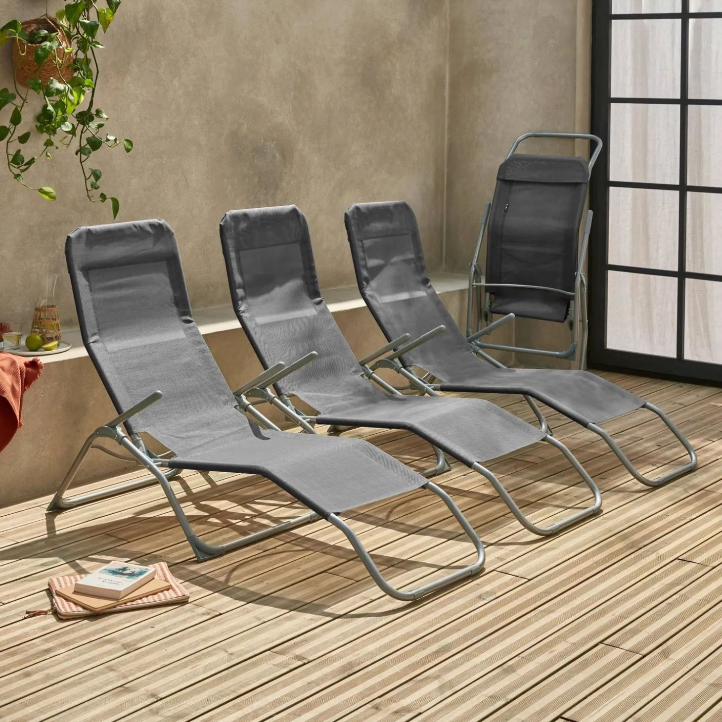 Set of 4 textilene folding sun loungers with 2 positions