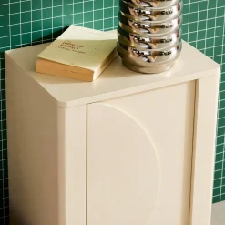Set of 2 wood effect bedside tables with reversible door
