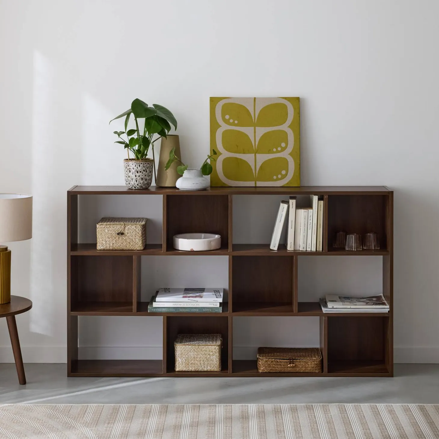 3-shelf bookshelf with 12 compartments