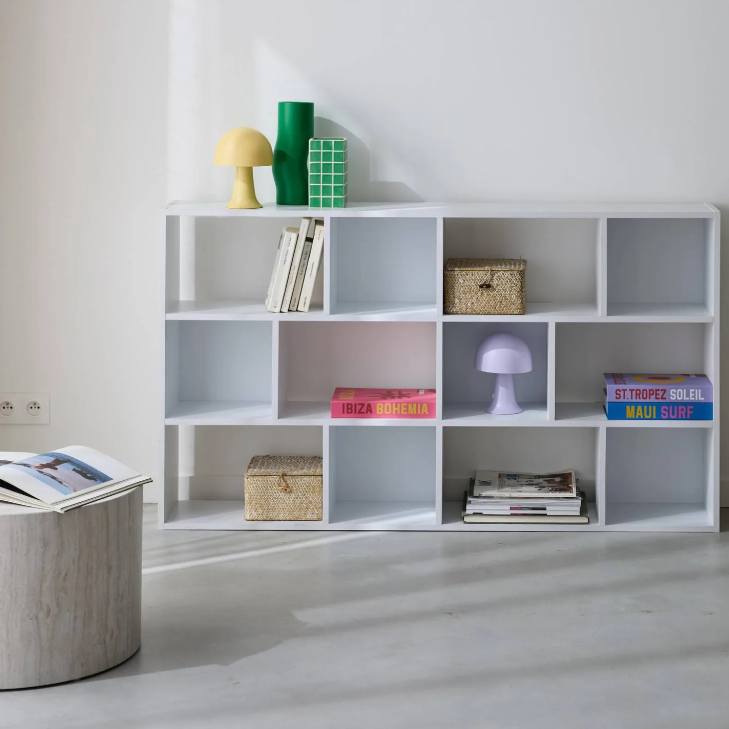 3-shelf bookshelf with 12 compartments