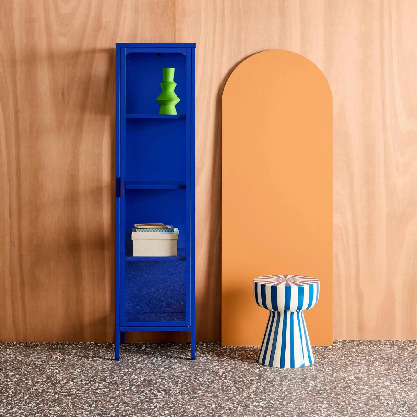 Sideboard, steel and tempered glass display cabinet with 1 door
