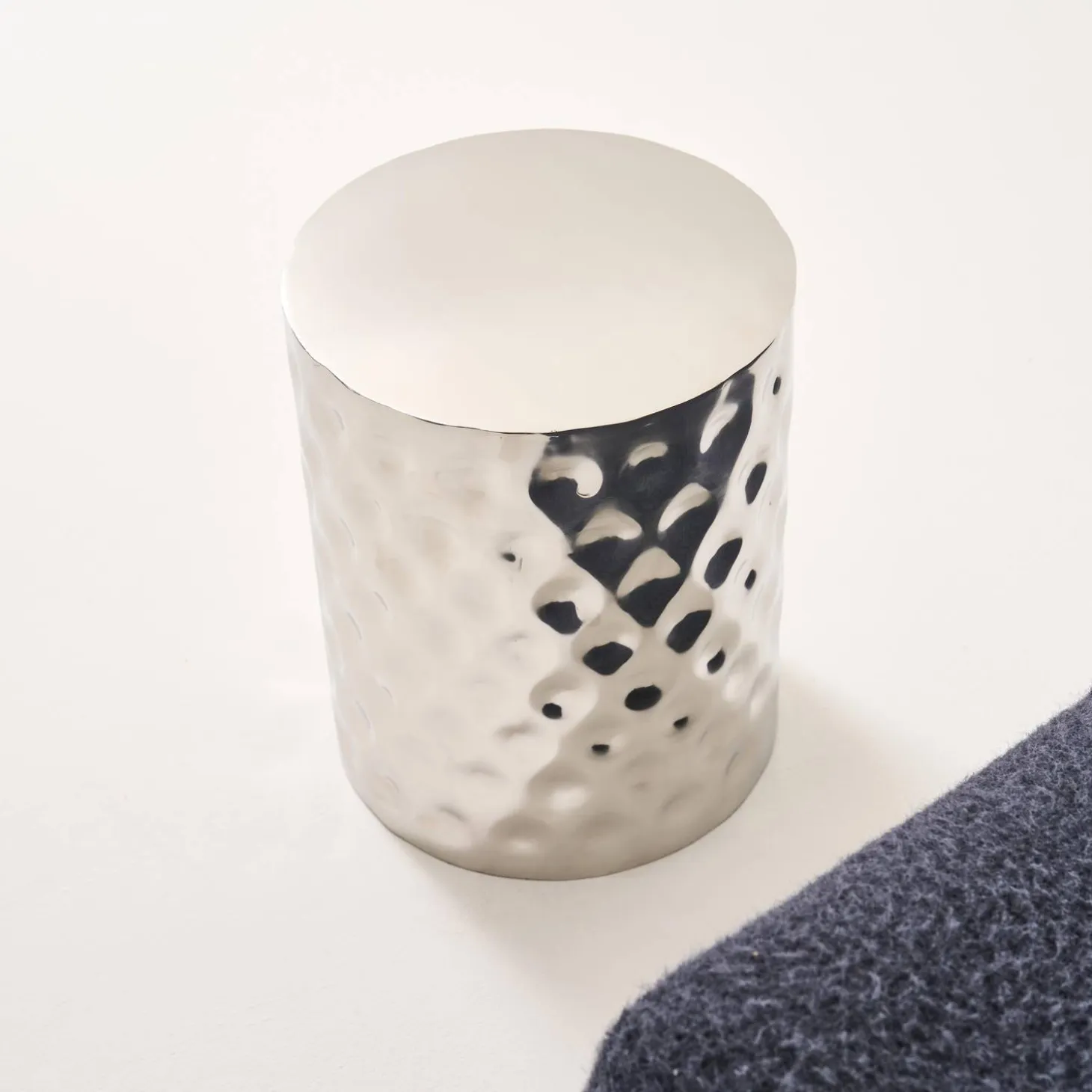 Side table, end table, bedside table in chrome-plated enameled steel Ø33 x H 41cm