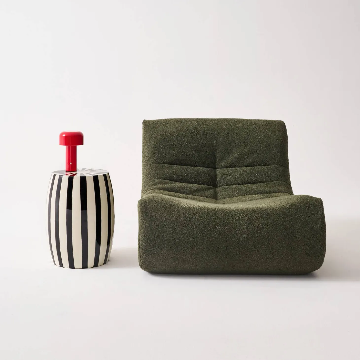 Side table, end table, bedside table in enameled steel, two-tone stripes Ø35 x H 46cm