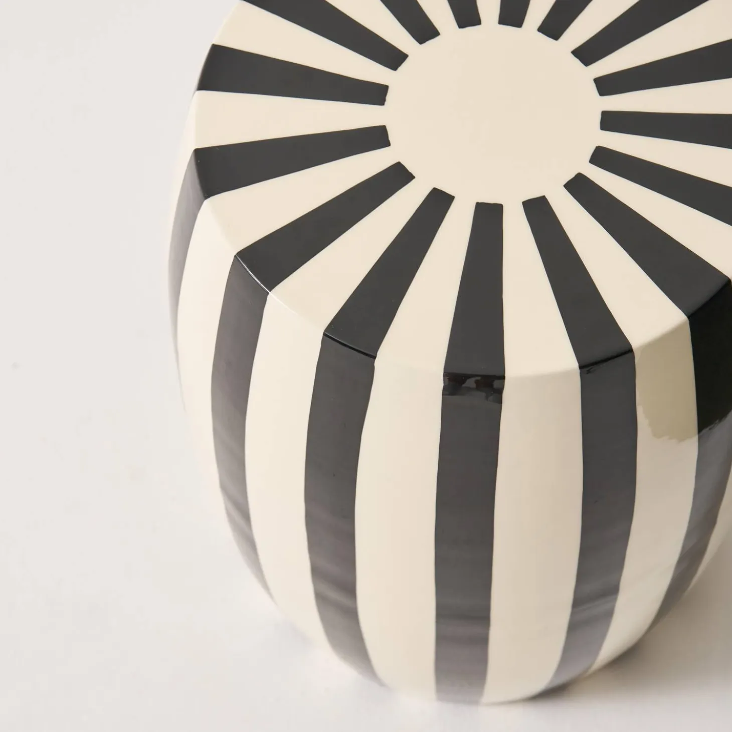 Side table, end table, bedside table in enameled steel, two-tone stripes Ø35 x H 46cm