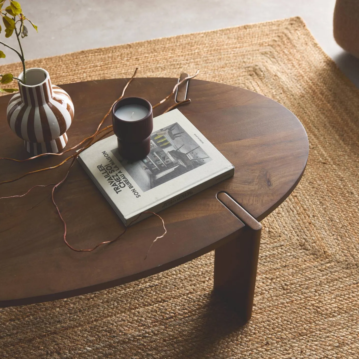Solid mango wood oval coffee table