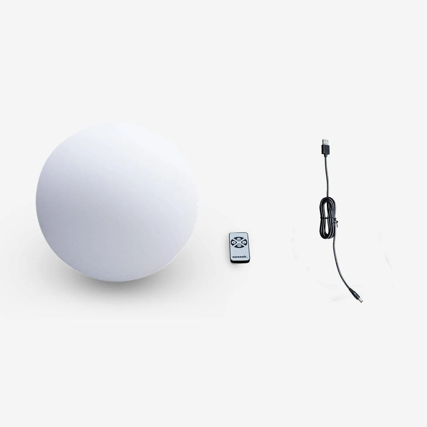 Spherical LED lamp with remote control