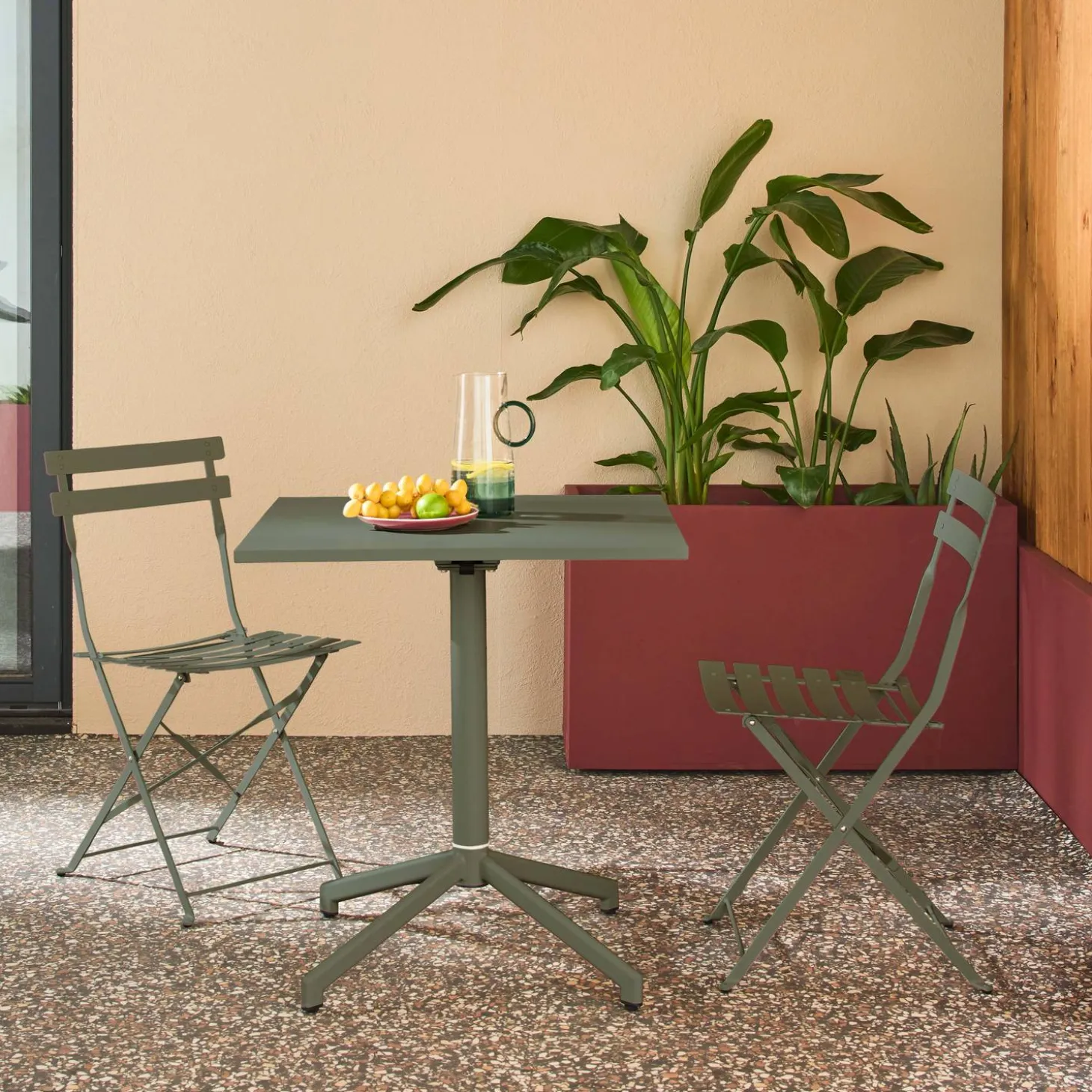 Square folding metal garden table + 2 seats
