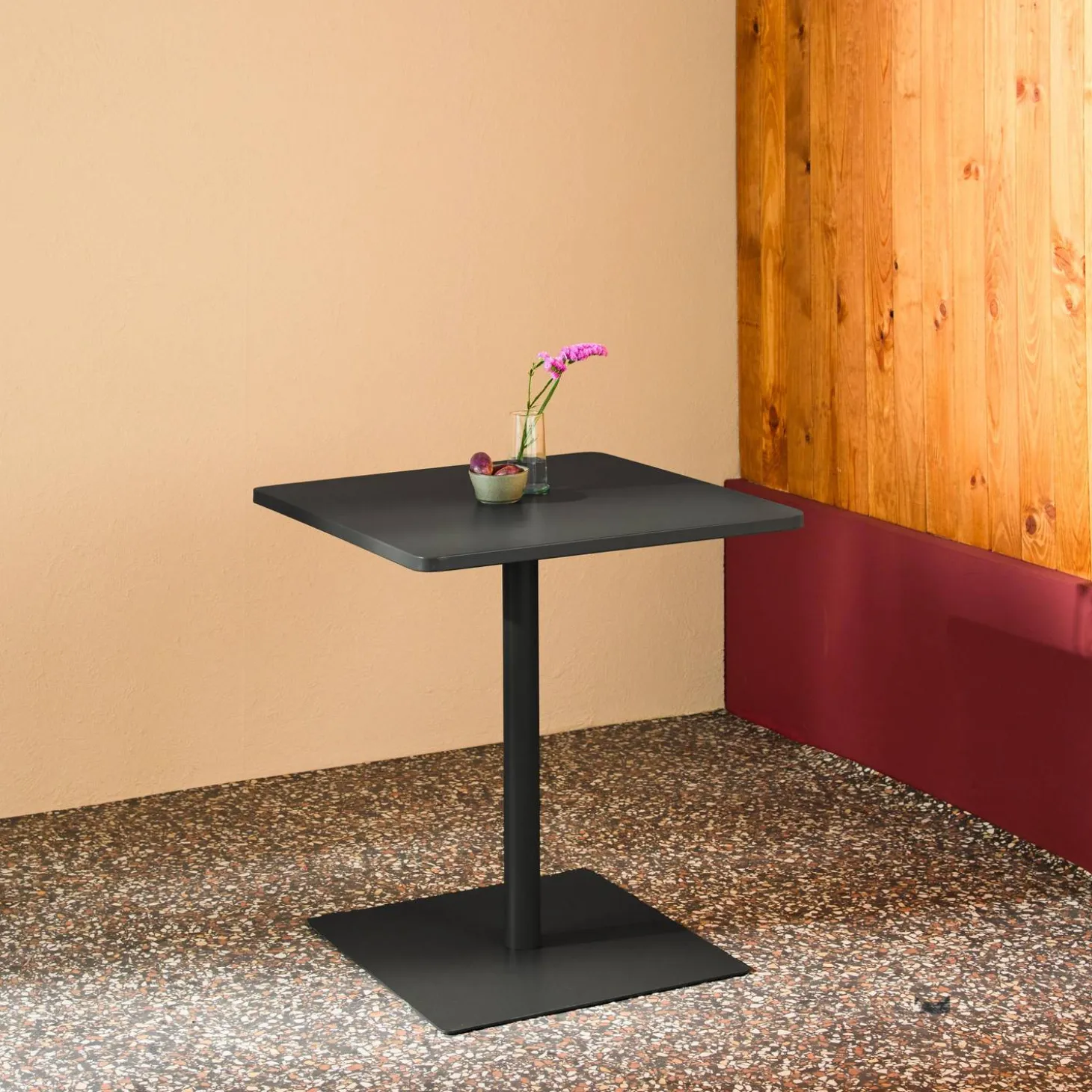 Square 2-seater Steel Bistro Garden Table 2-seater