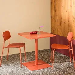 Square steel bistro garden table + 2 chairs