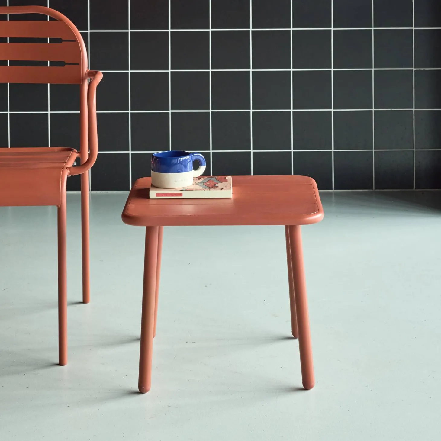 Square steel garden coffee table