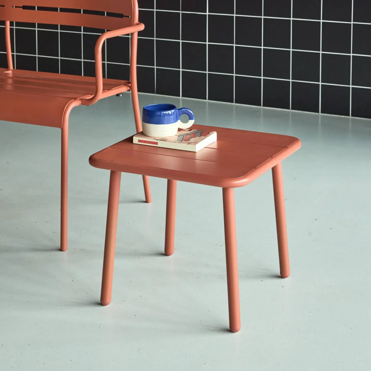 Square steel garden coffee table