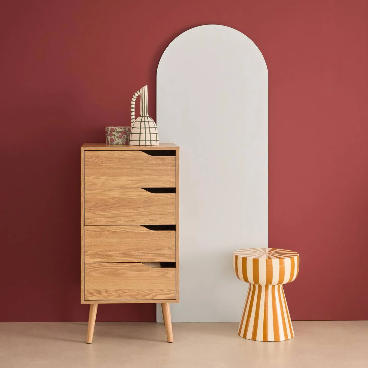 Tall chest of drawers wood decor 4 drawers