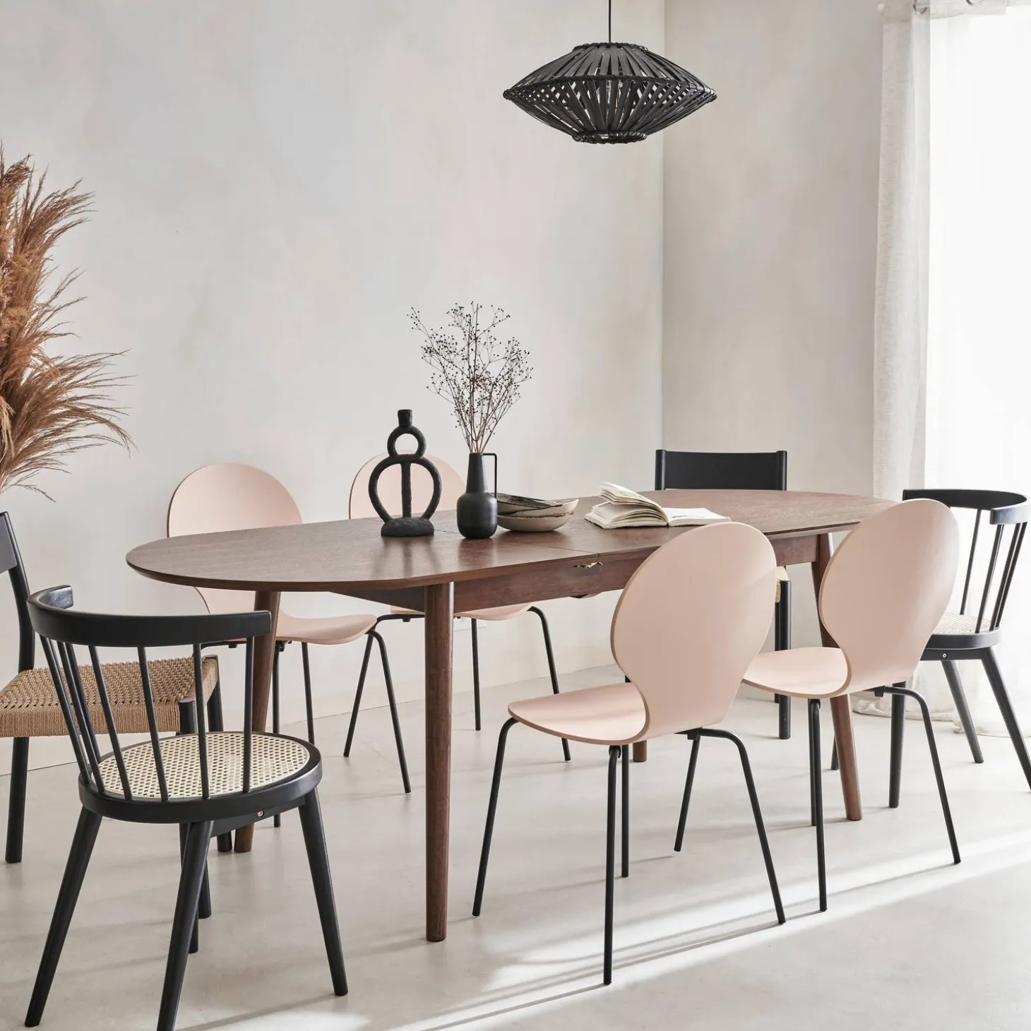6 to 8-seater extendable oval dining table