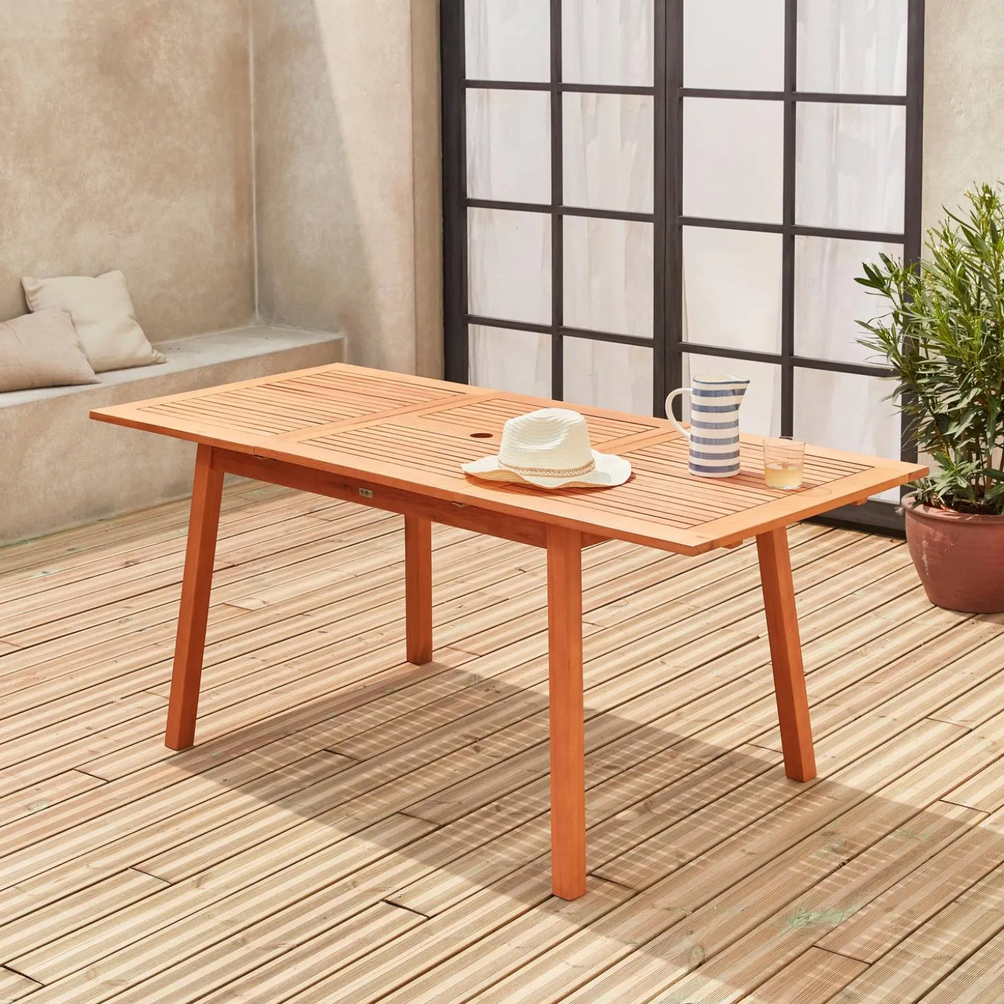 6 to 8-seater extendable wooden garden table
