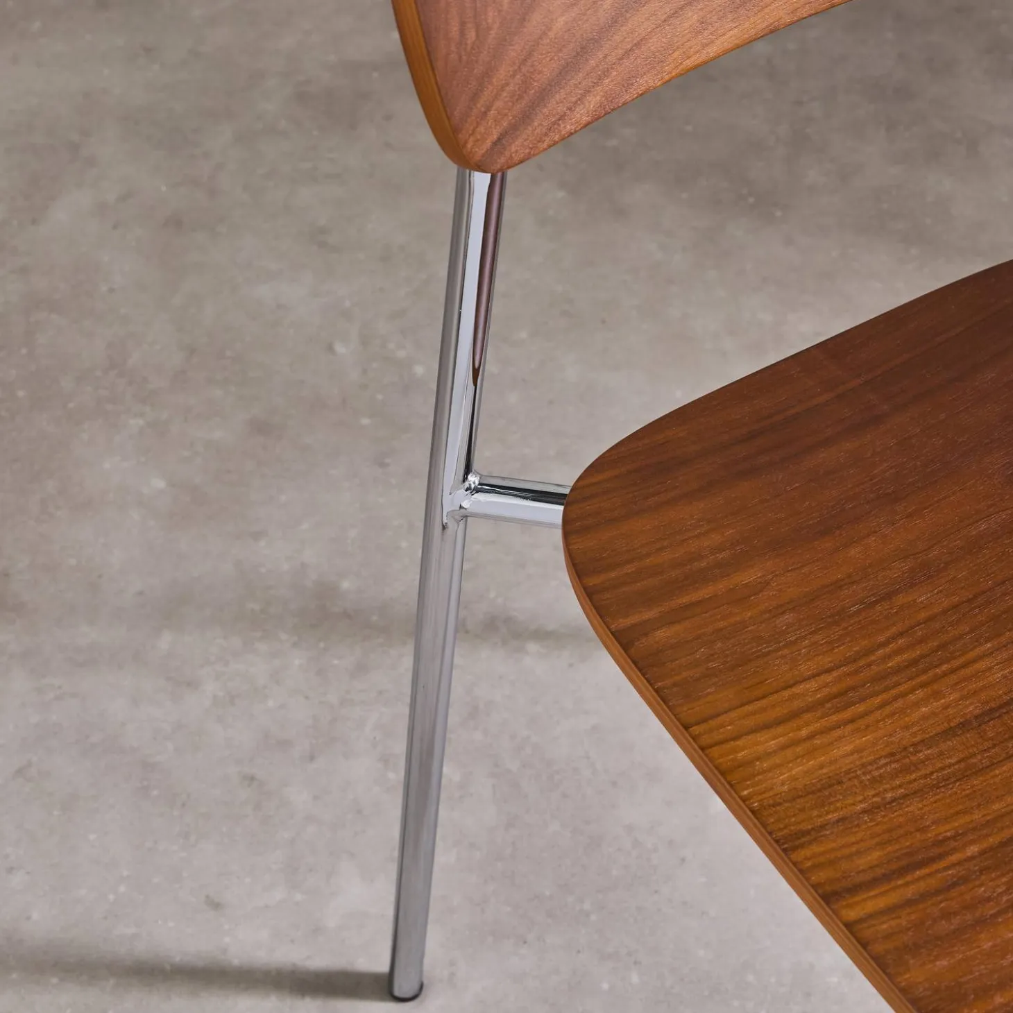 Vintage metal and plywood chair (set of 2)