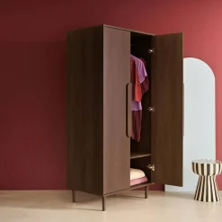 Wardrobe with wood effect, 2 doors, 1 bar and 2 shelves