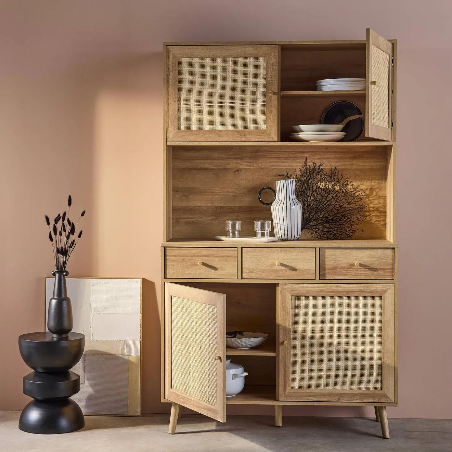 Wood and cane buffet with 4 doors and 3 drawers, 110 cm.